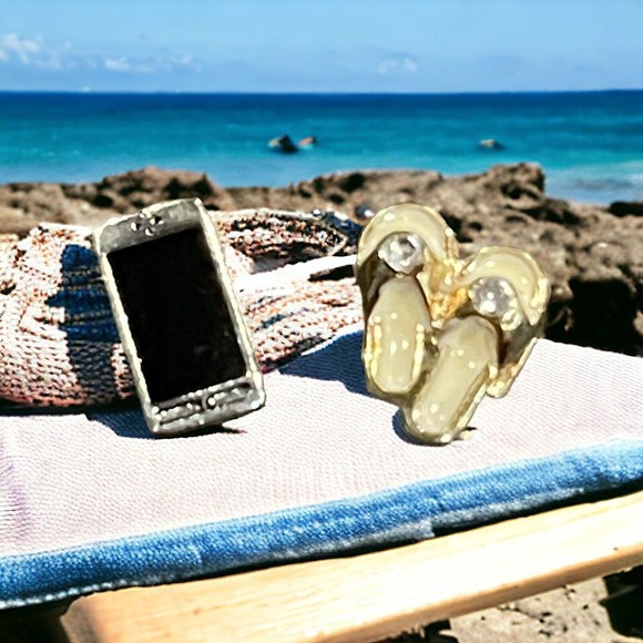 Lot Of 2 Origami Owl Cell Phone & Rhinestone Flip Flops Charms For Living Locket - Picture 1 of 4